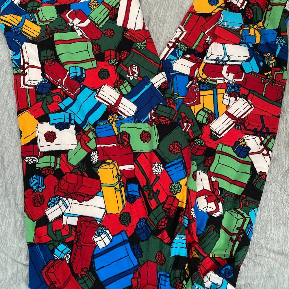 lularoe TC Leggings - xmas presents